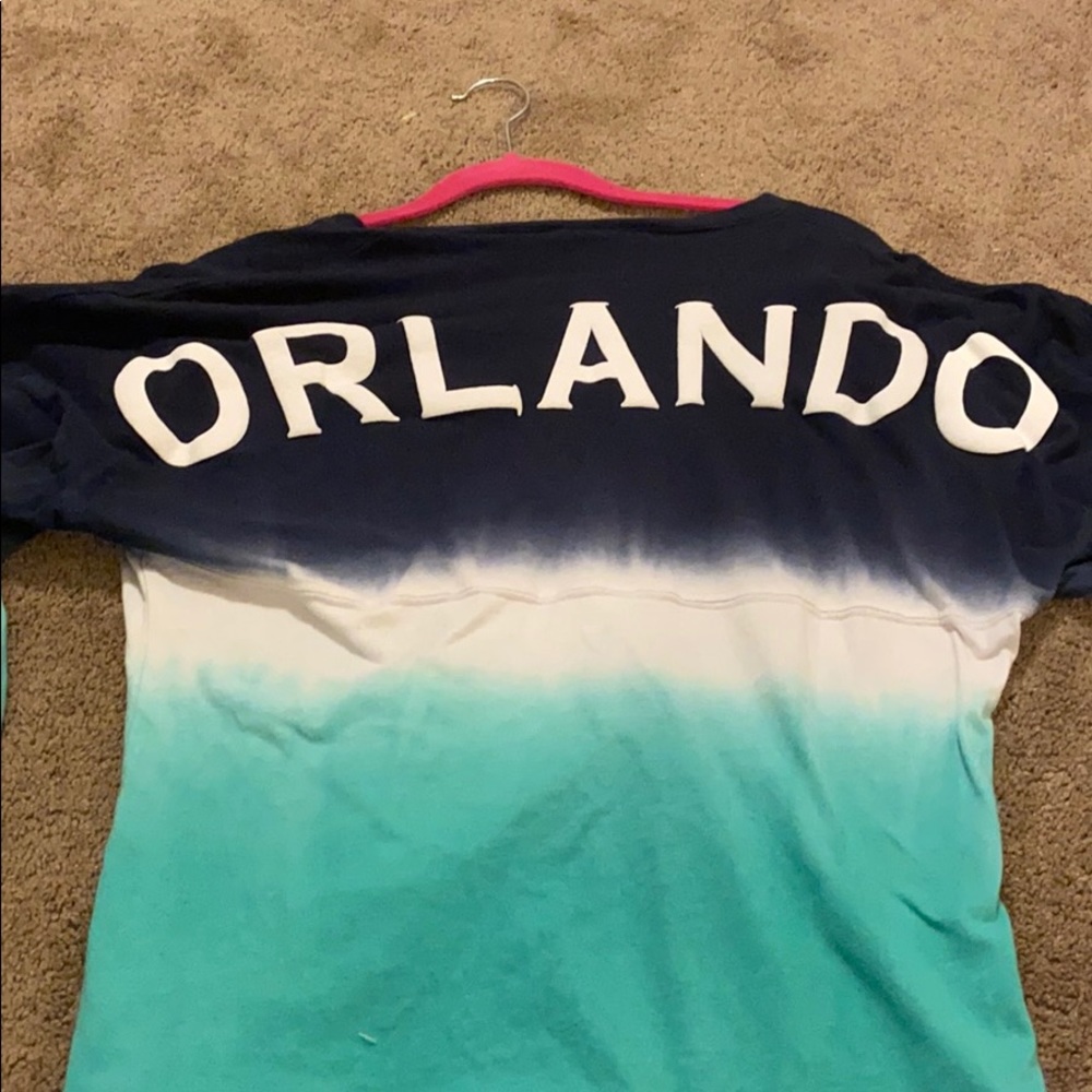 blue ombré v neck orlando sweatshirt